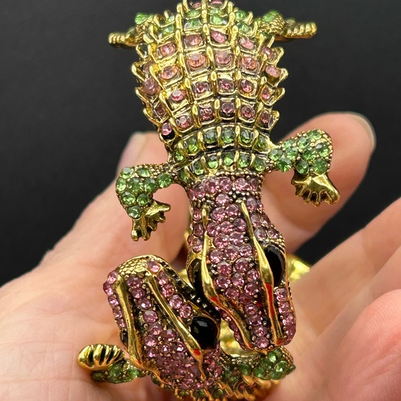 Kenneth Jay Lane Pink and Green Reptile Bangle Bracelet - Picture 5 of 7